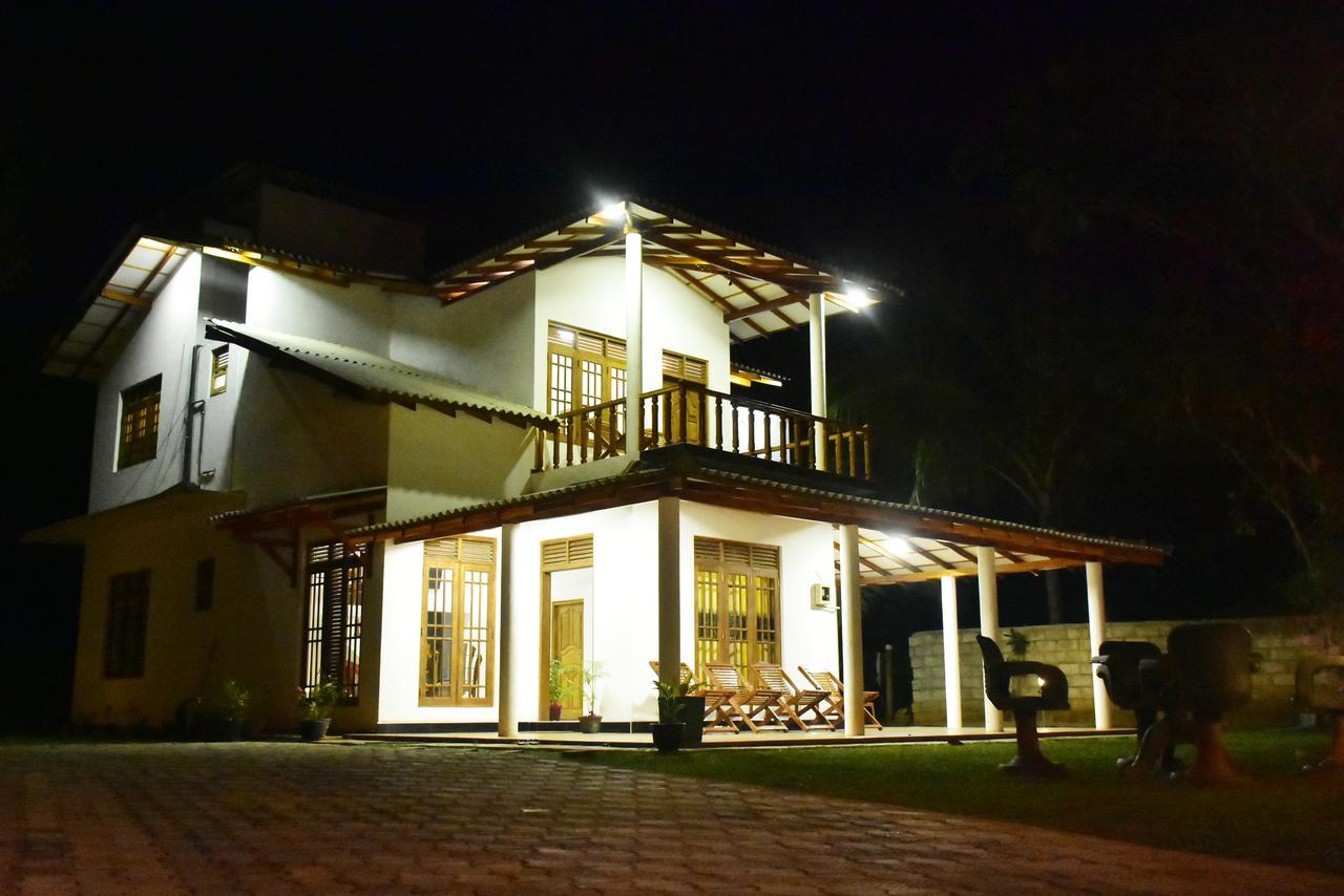 Hotel Nimjaya Удавалаве Екстер'єр фото