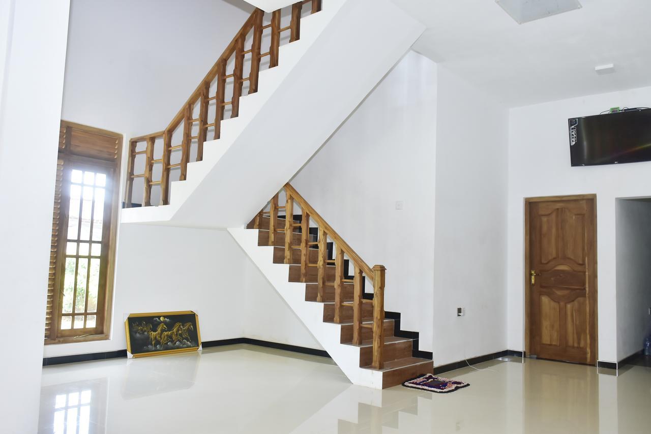 Hotel Nimjaya Удавалаве Екстер'єр фото