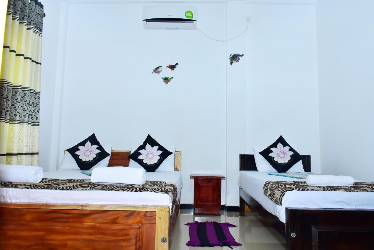 Hotel Nimjaya Удавалаве Екстер'єр фото